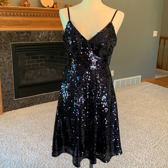 Vince Camuto Dresses & Skirts - Vince Camuto Party Dress, Navy Blue Sequined, Sz 6